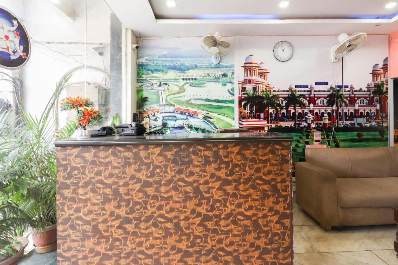 Oyo 40431 Hotel Amar Prem Lucknow Ngoại thất bức ảnh